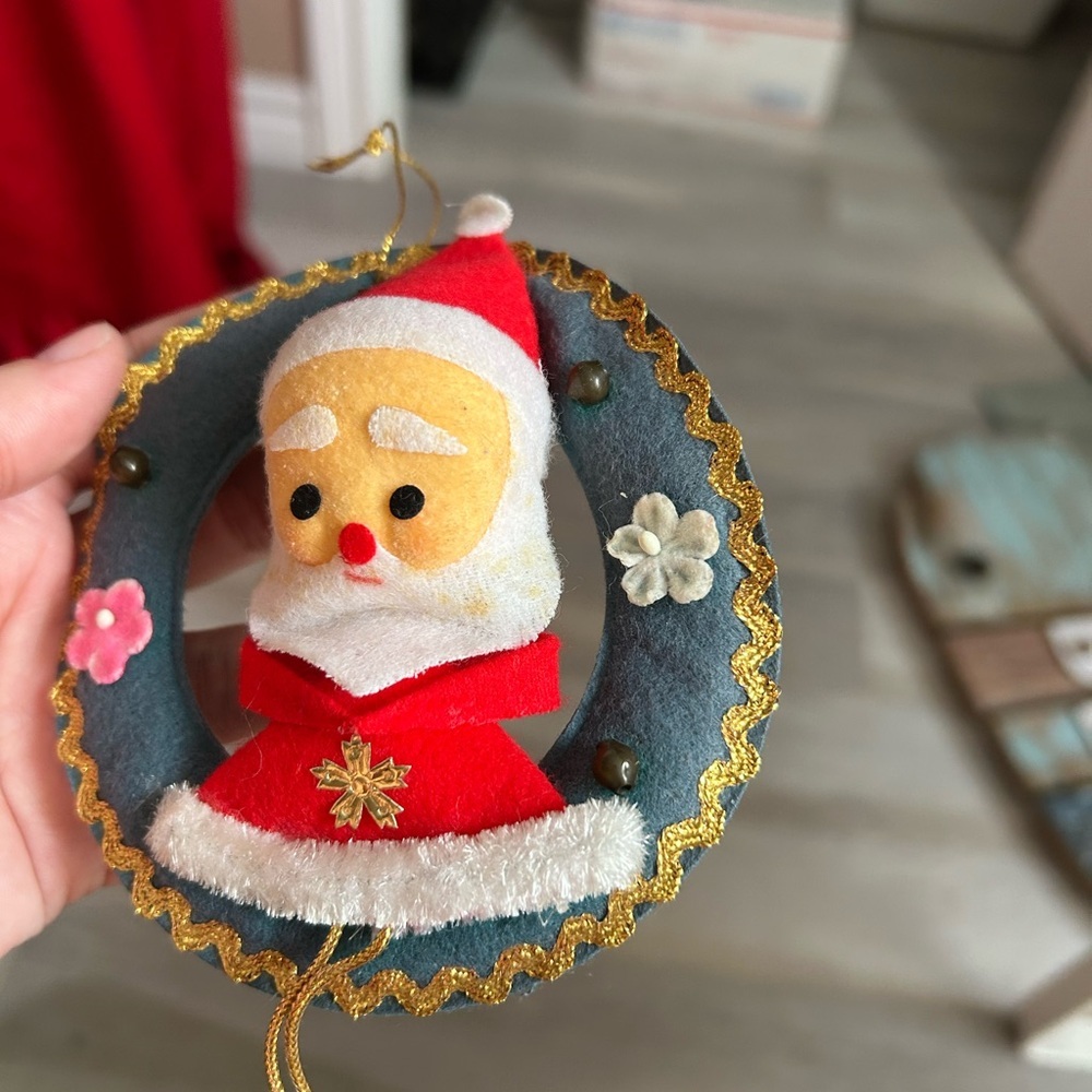 4/$100 Santa Claus Felt tree Ornament with green Wreath 🎅 - Picture 4 of 6